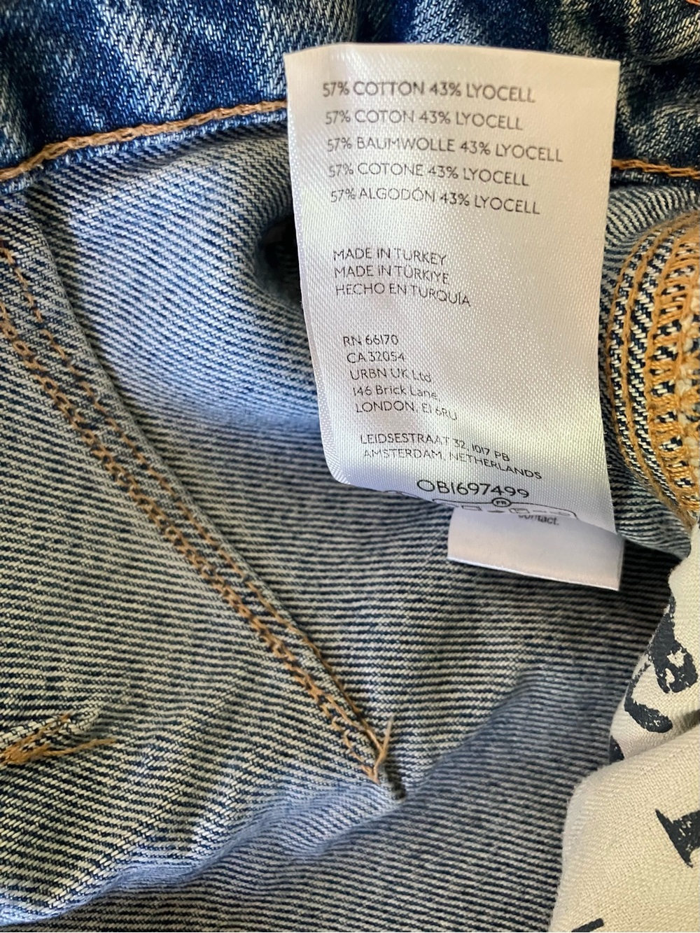 We The Free Good Luck Mid Rise Barrel Jeans Size 29 Medium Wash Wide Leg Denim - Picture 13 of 16
